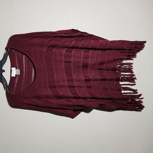 Grace & Lace Poncho Knit Fringe One Size Burgundy - Picture 1 of 10